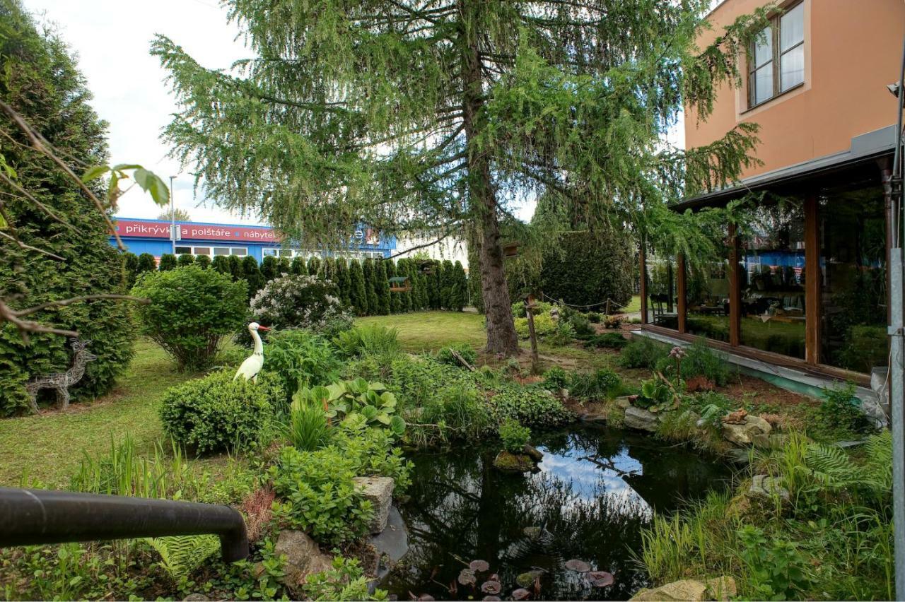 Pension Pegast Ческе-Будеёвице Экстерьер фото